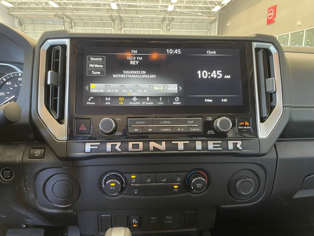 Certified 2025 Nissan Frontier SV image 13