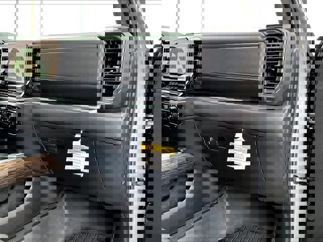 New 2026 Chevrolet Silverado 3500 LT image 26