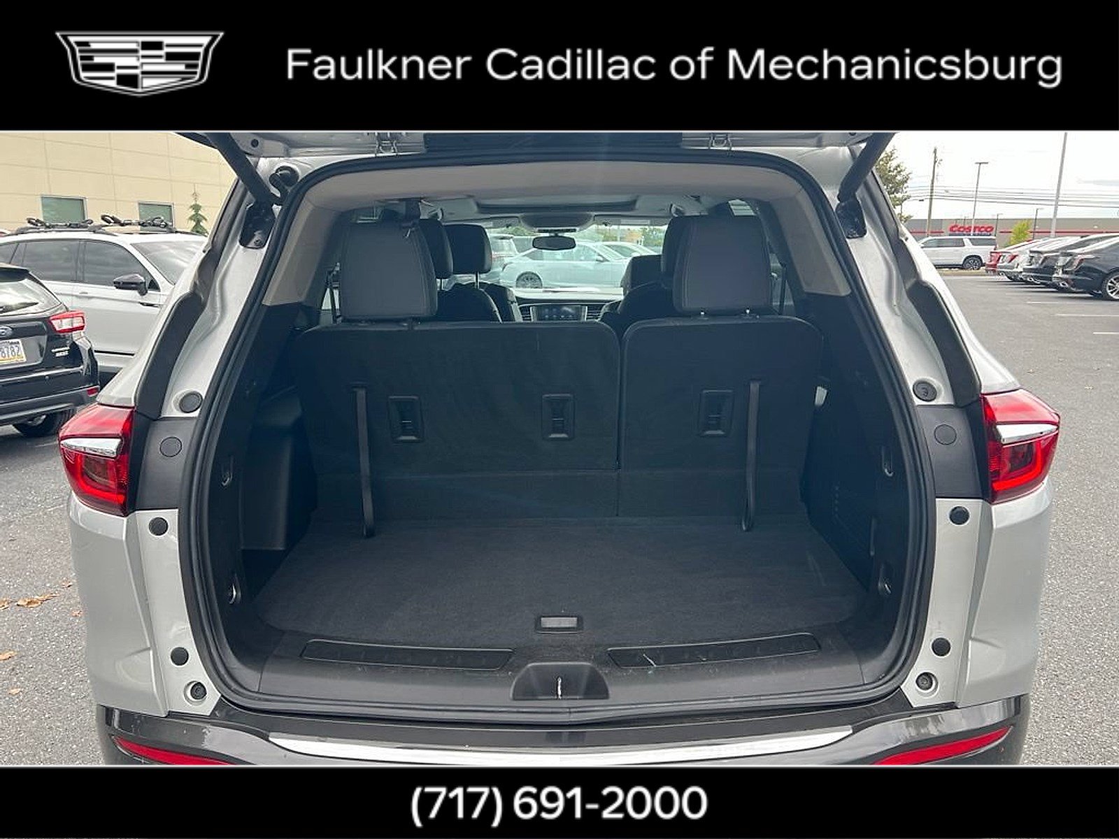 Used 2020 Buick Enclave Essence w/ Sound and Sites Package FWD image 14