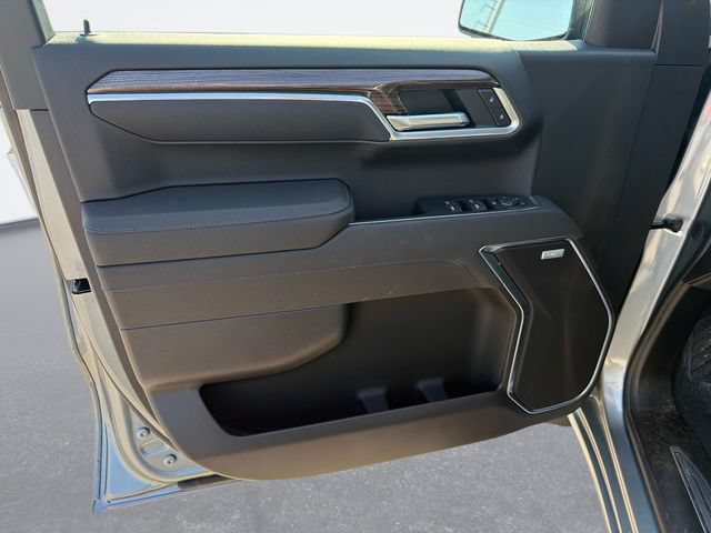 New 2026 Chevrolet Silverado 1500 RST w/ RST All Star Premium Package AWD/4WD image 17