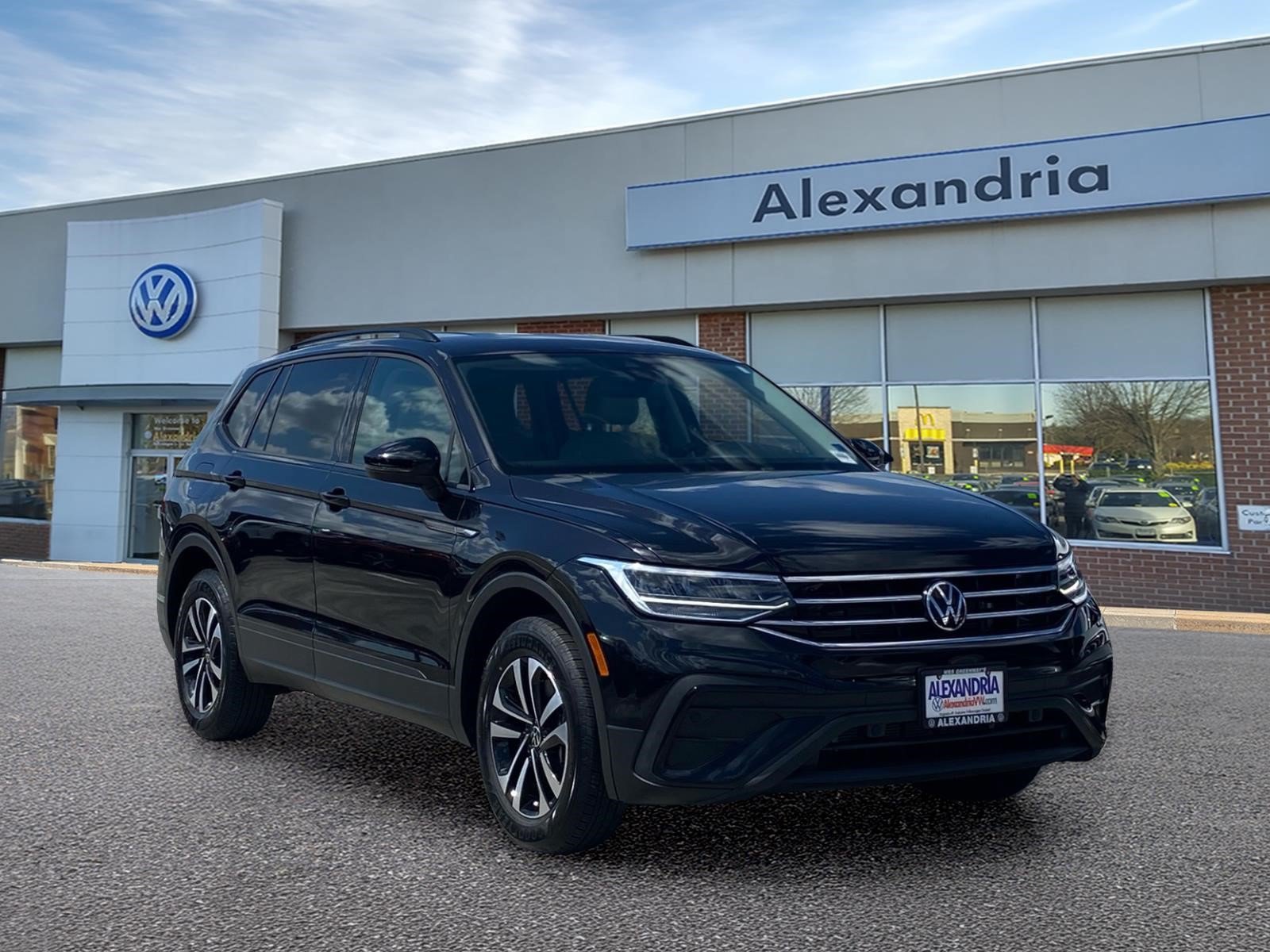 Certified 2023 Volkswagen Tiguan S w/ Driver Assistance Package AWD/4WD image 1