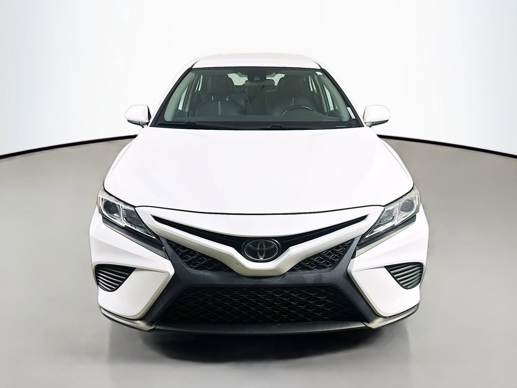 Used 2019 Toyota Camry SE FWD video 2