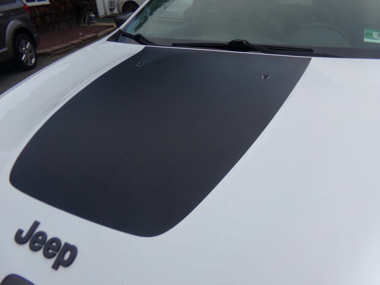 Used 2018 Jeep Cherokee Trailhawk w/ Cold Weather Group image 21