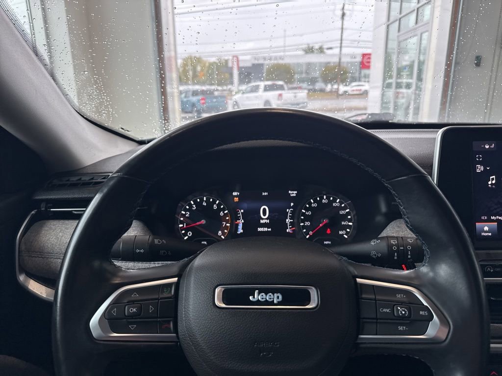 Used 2022 Jeep Compass Latitude w/ Convenience Group image 12