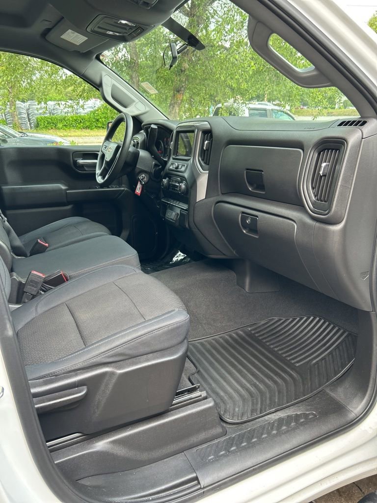 Used 2019 Chevrolet Silverado 1500 Custom w/ Custom Value Package AWD/4WD image 25