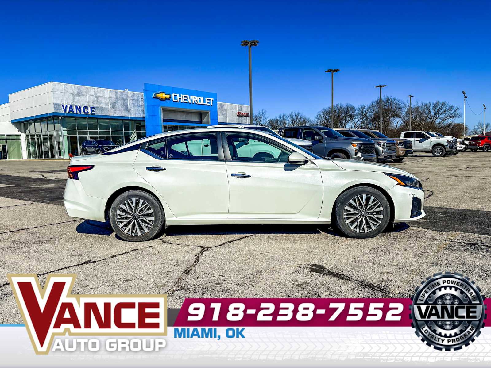 Used 2023 Nissan Altima 2.5 SV image 8