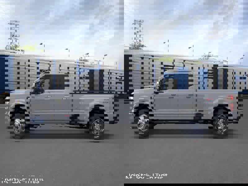 New 2026 Ford F450 Platinum image 3