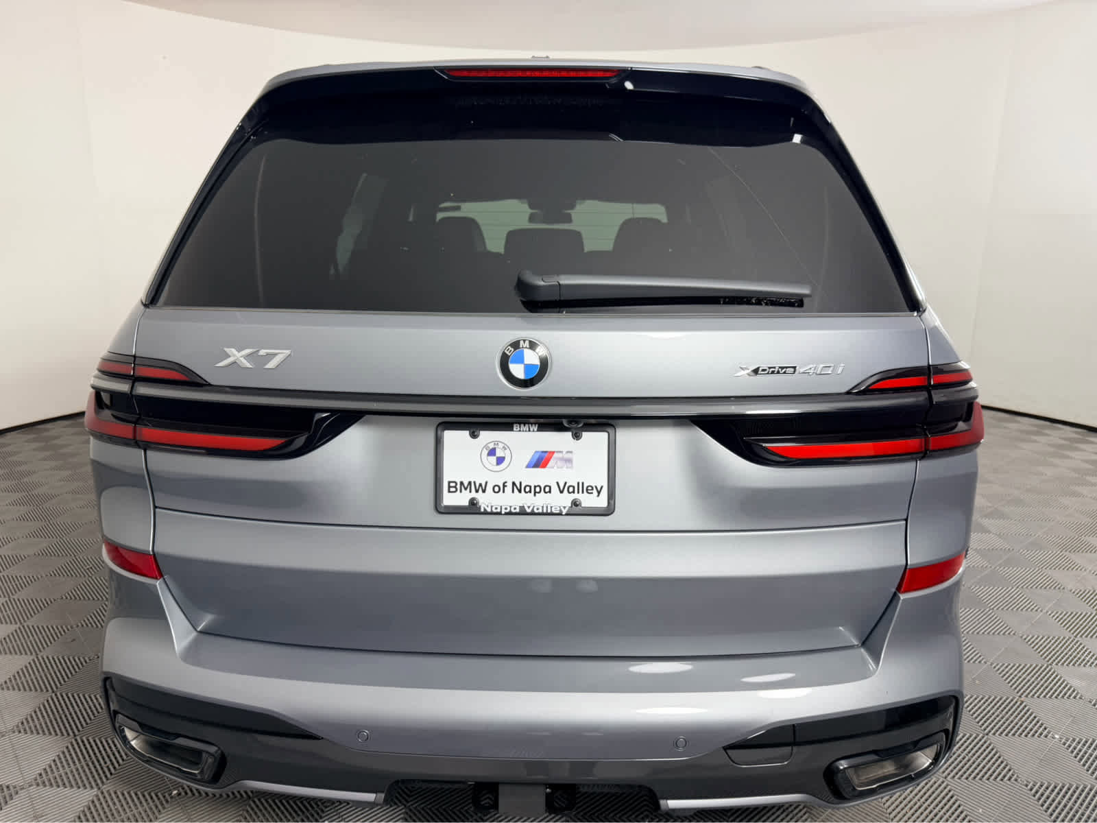 New 2026 BMW X7 xDrive40i w/ M Sport Package image 4