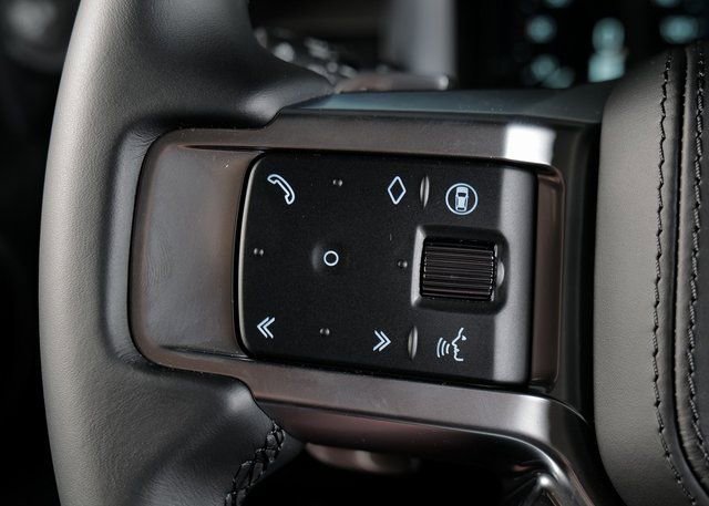 New 2026 Land Rover Discovery Limited Edition image 20