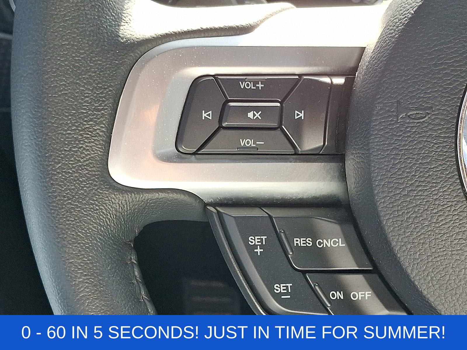 Used 2019 Ford Mustang Coupe w/ Ecoboost Performance Package image 21