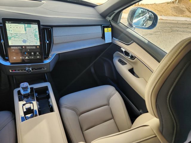 New 2026 Volvo XC90 T8 Plus w/ Protection Package image 12