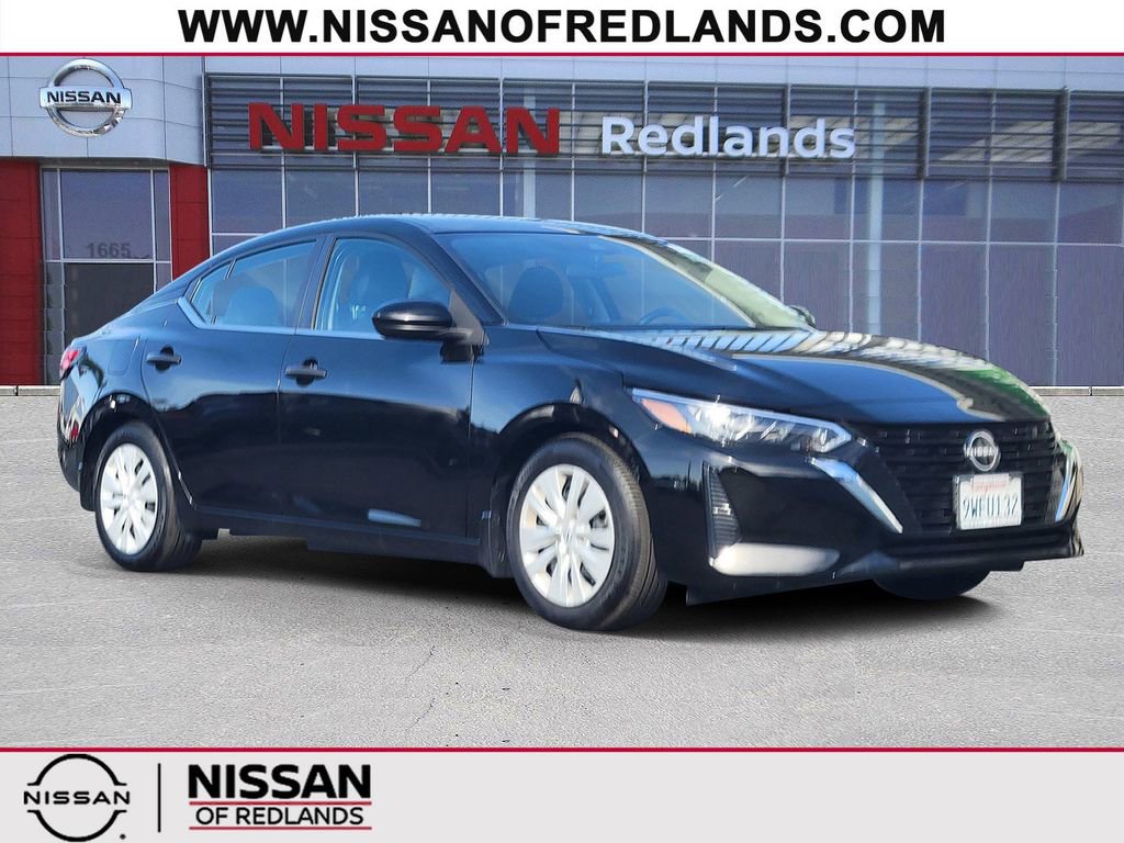 Used 2025 Nissan Sentra S image 1