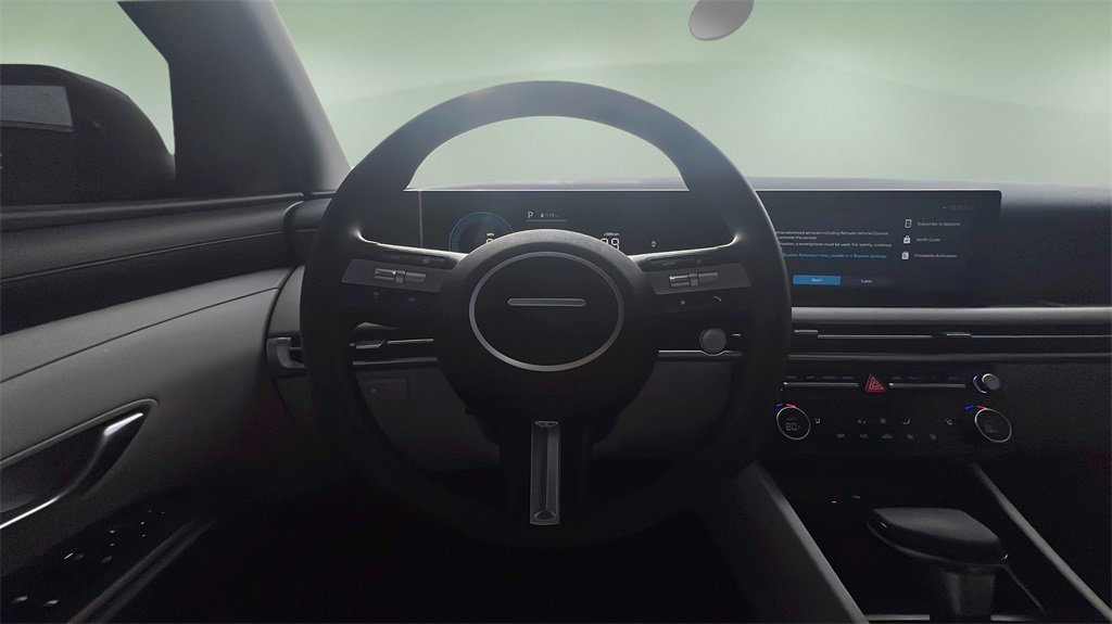 Used 2025 Hyundai Tucson SEL image 14