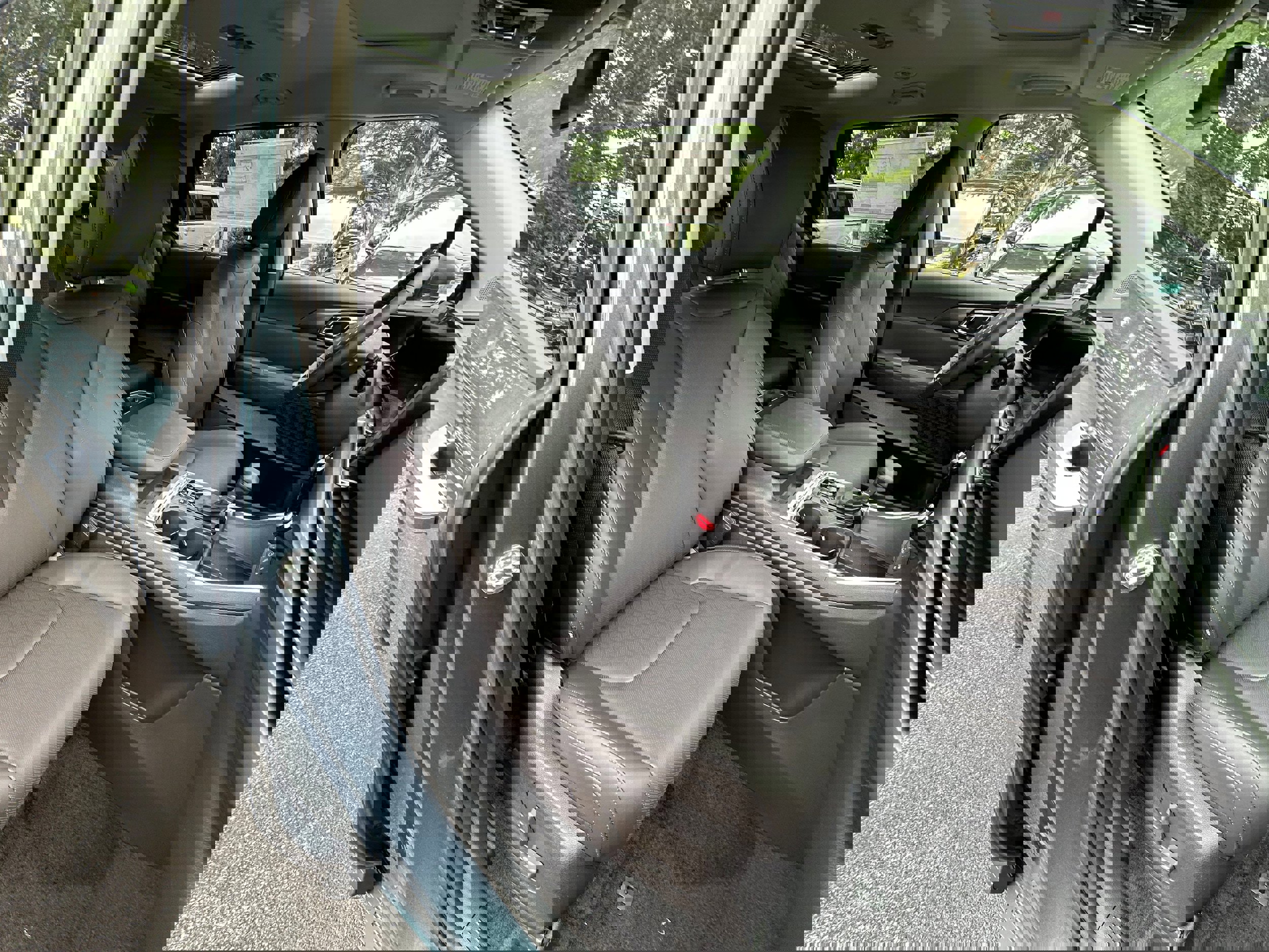 New 2026 Kia Carnival SX w/ SX Dark Edition Package image 28