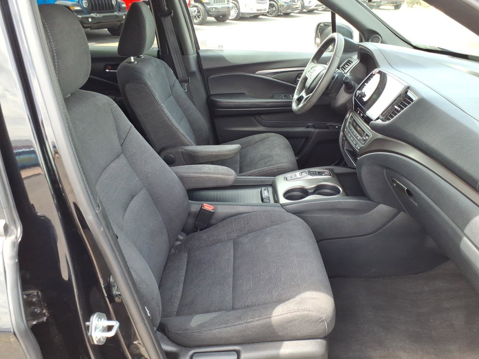 Used 2022 Honda Pilot Sport image 9