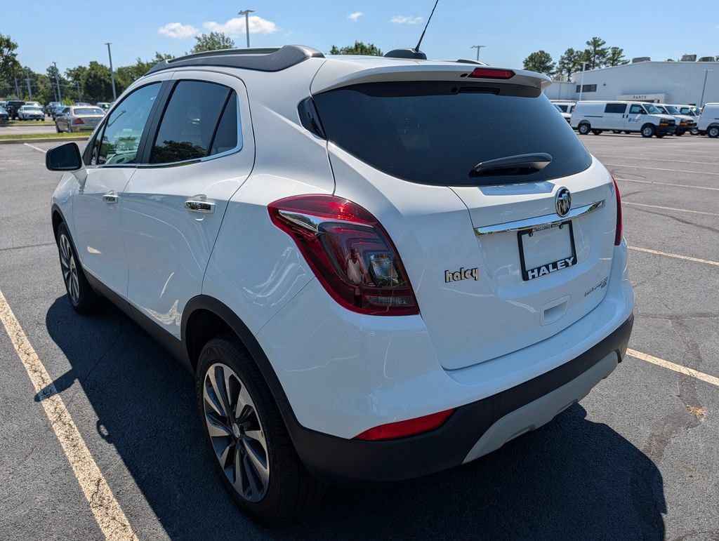 Used 2022 Buick Encore Preferred w/ Safety Package AWD/4WD image 24