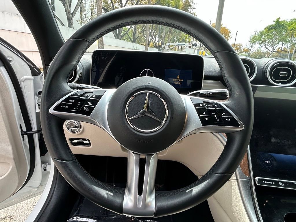 Used 2025 Mercedes-Benz C 300 4MATIC Sedan image 19