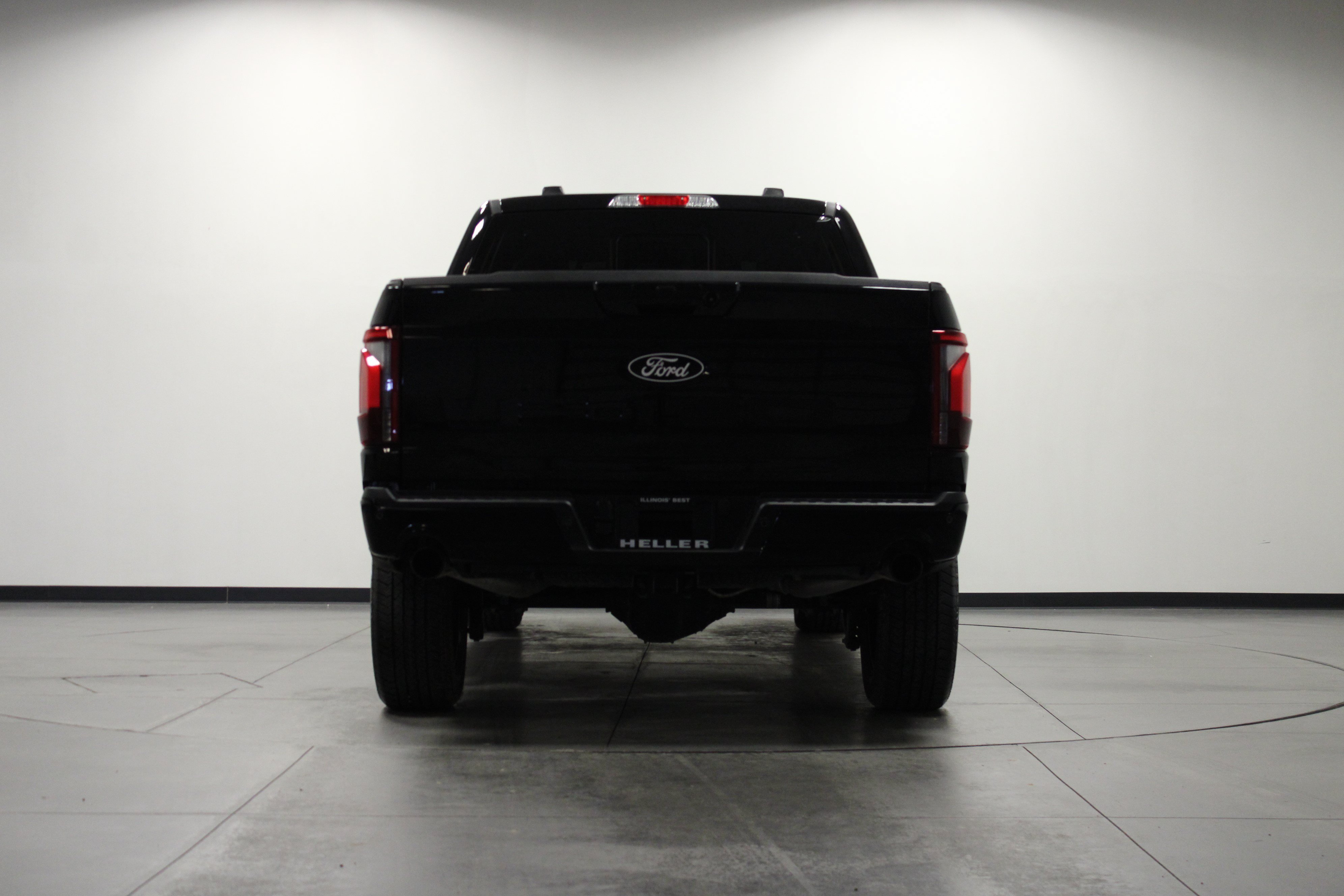 Used 2025 Ford F150 Lariat AWD/4WD image 5