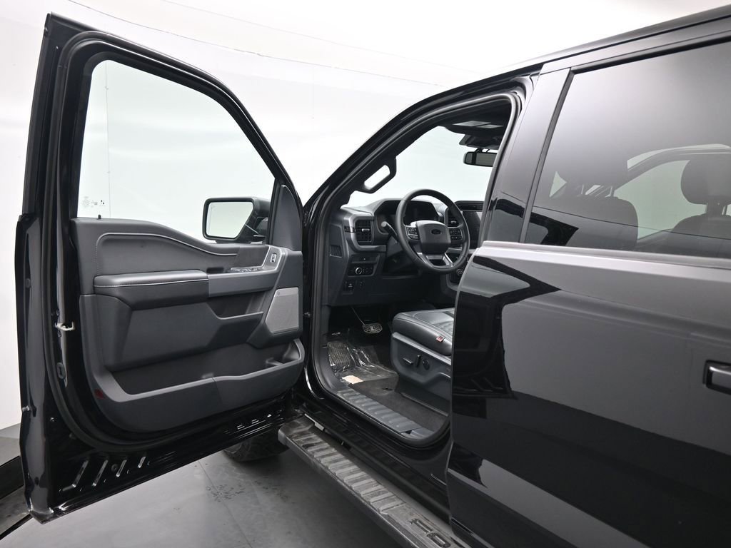 New 2025 Ford F150 XLT w/ Equipment Group 303A High image 8