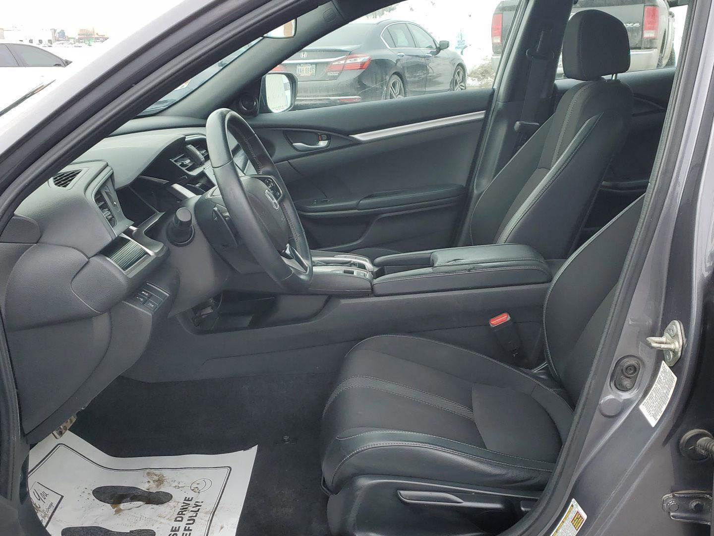 Used 2019 Honda Civic Sport image 28