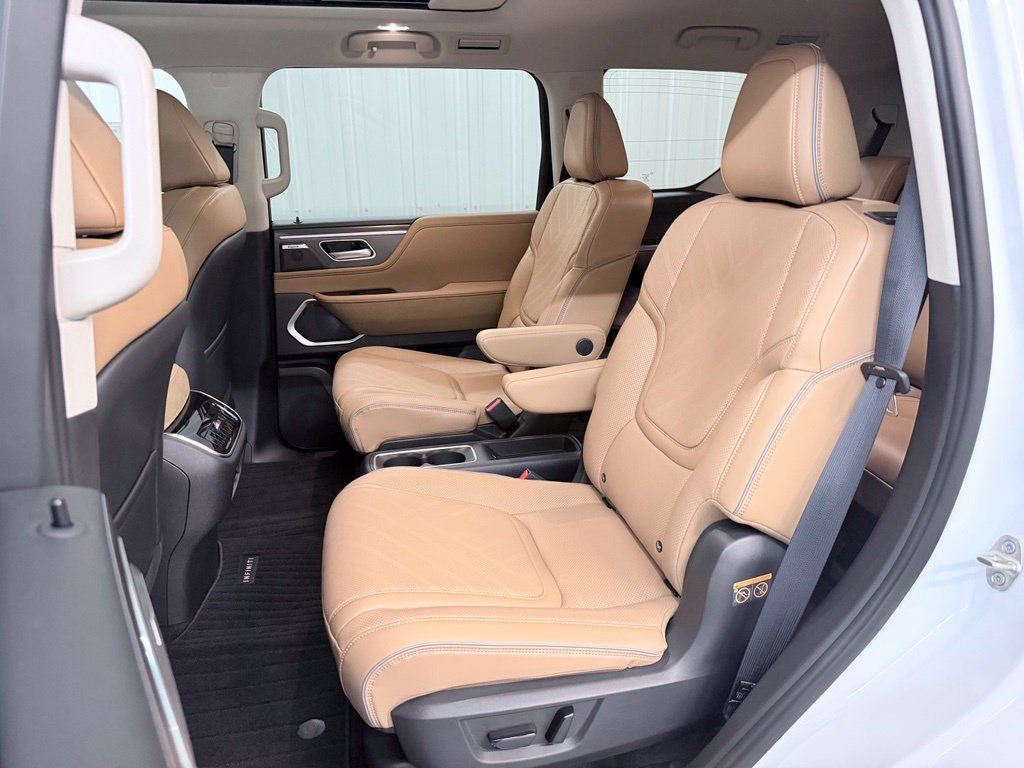 New 2027 INFINITI QX80 Luxe w/ Cargo Package RWD image 35