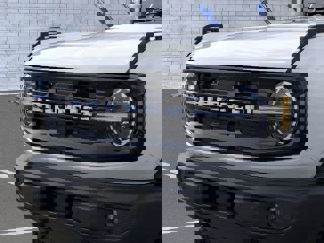 New 2025 Ford Bronco Outer Banks image 44