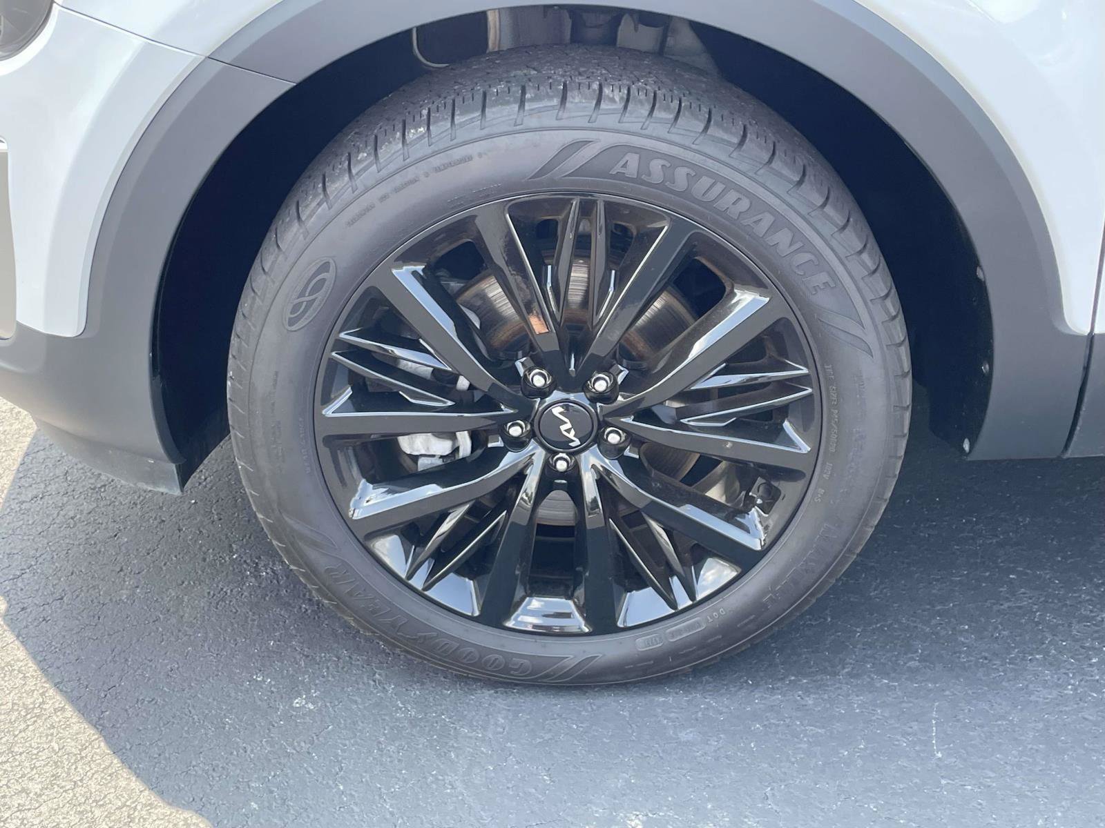 Used 2022 Kia Telluride SX FWD image 9