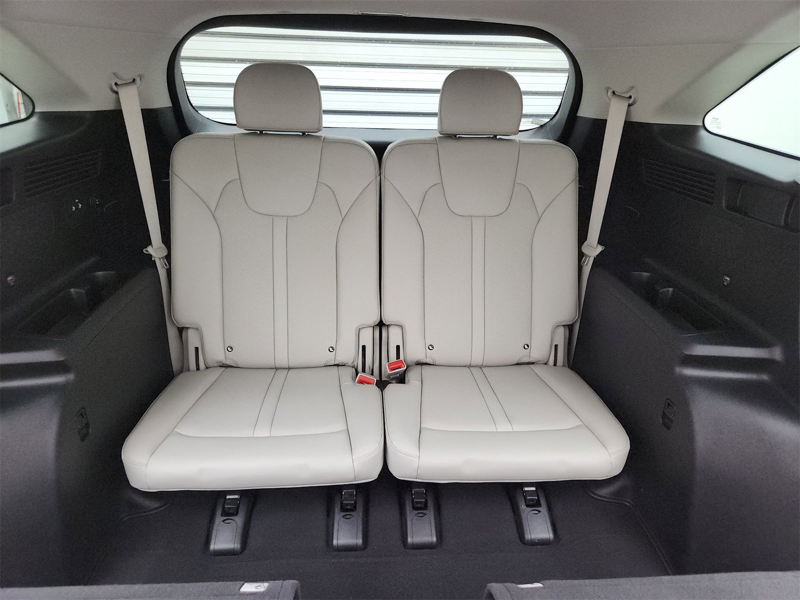 Used 2022 Kia Sorento SX image 30