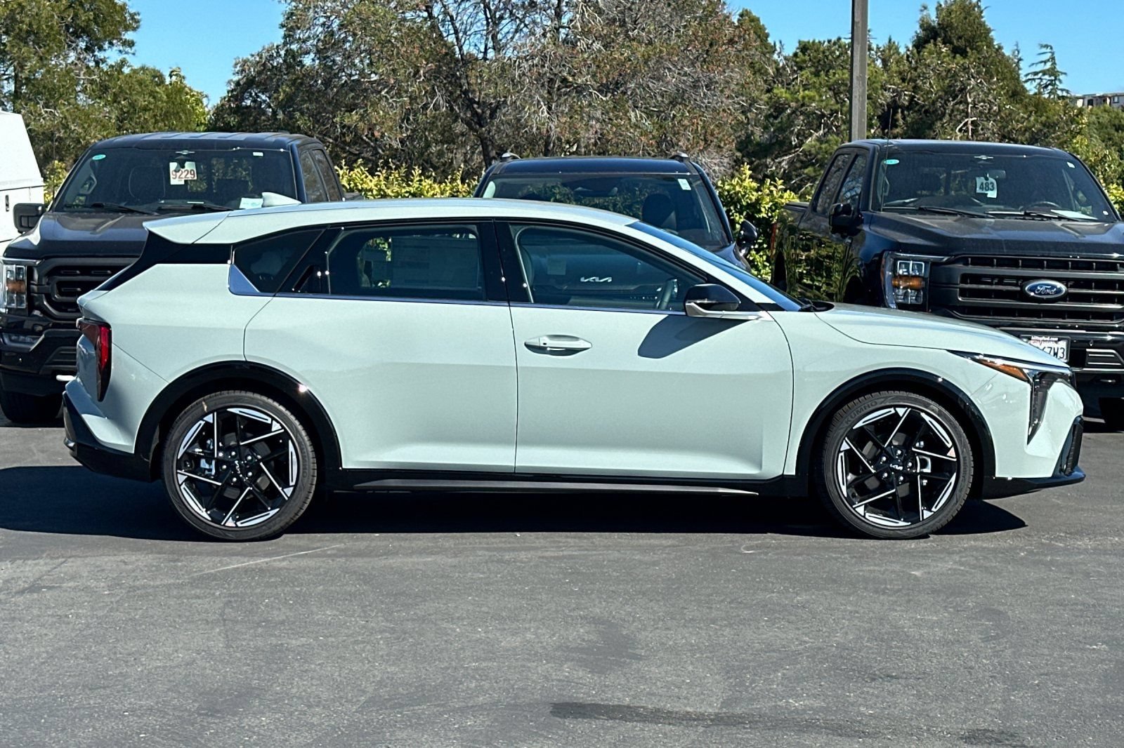 New 2026 Kia K4 EX FWD image 3