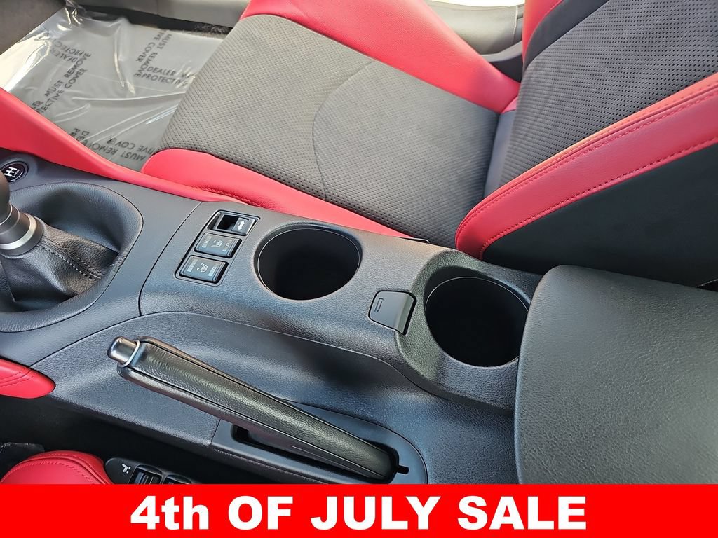 Used 2025 Nissan Z Performance w/ Floor Mat Package RWD image 23