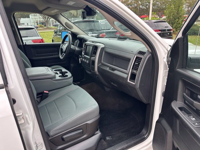 Used 2015 RAM 1500 Express AWD/4WD image 10