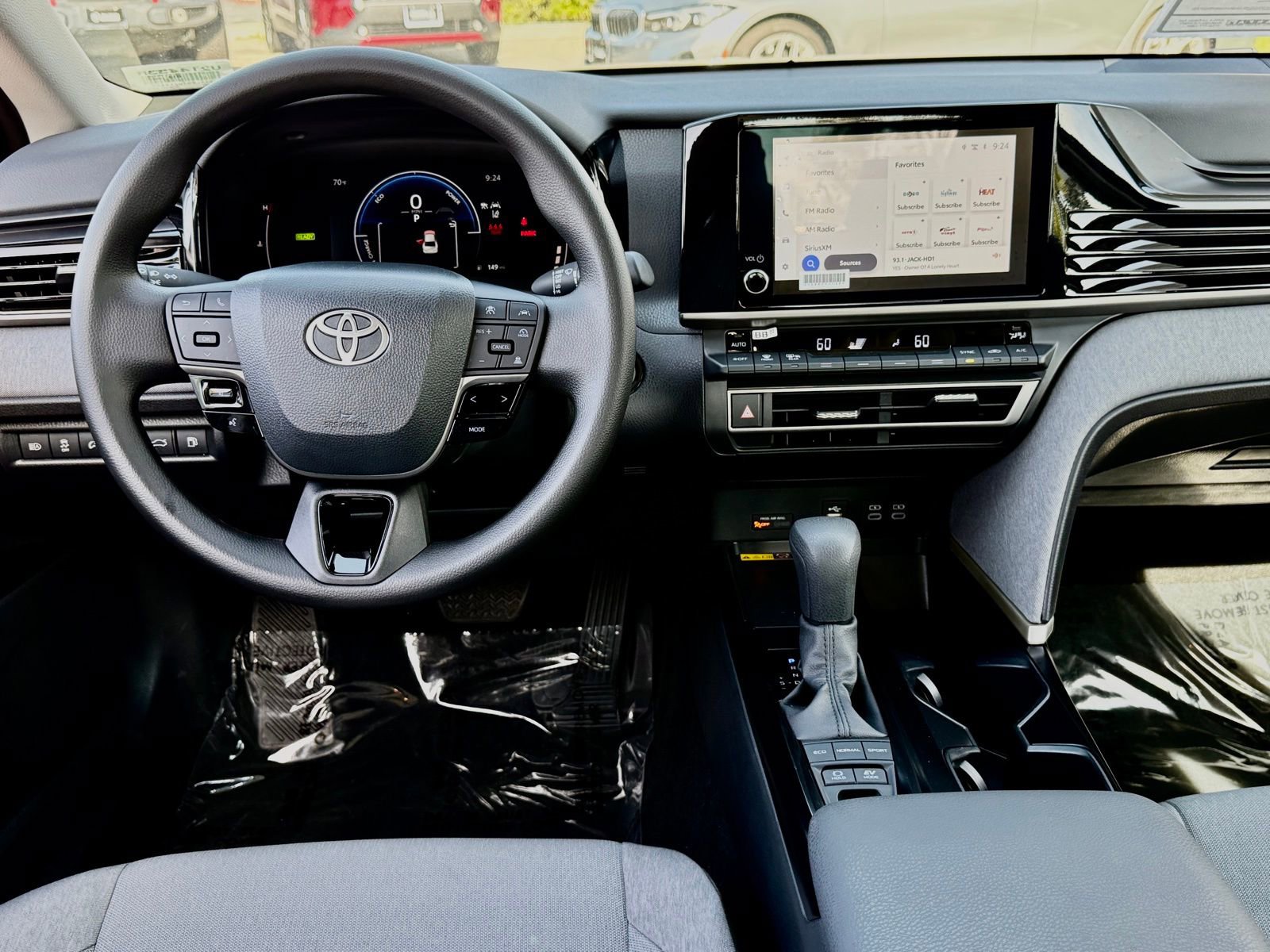 Used 2026 Toyota Camry LE w/ Convenience Package FWD image 40
