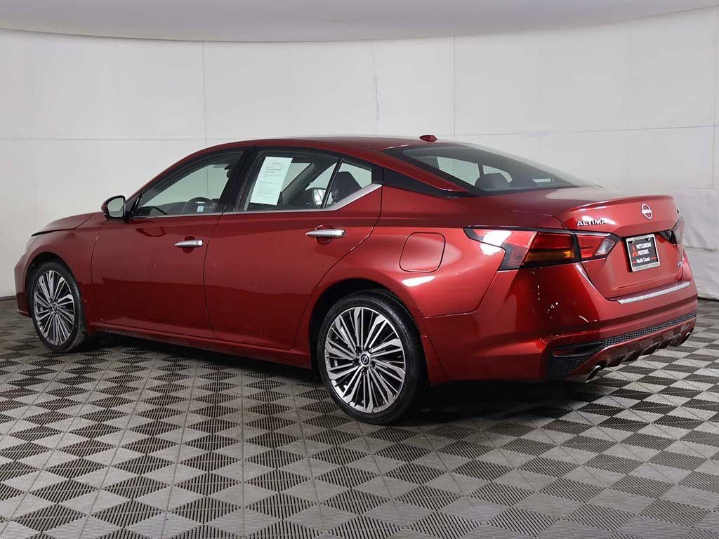 Used 2023 Nissan Altima 2.5 SL image 10