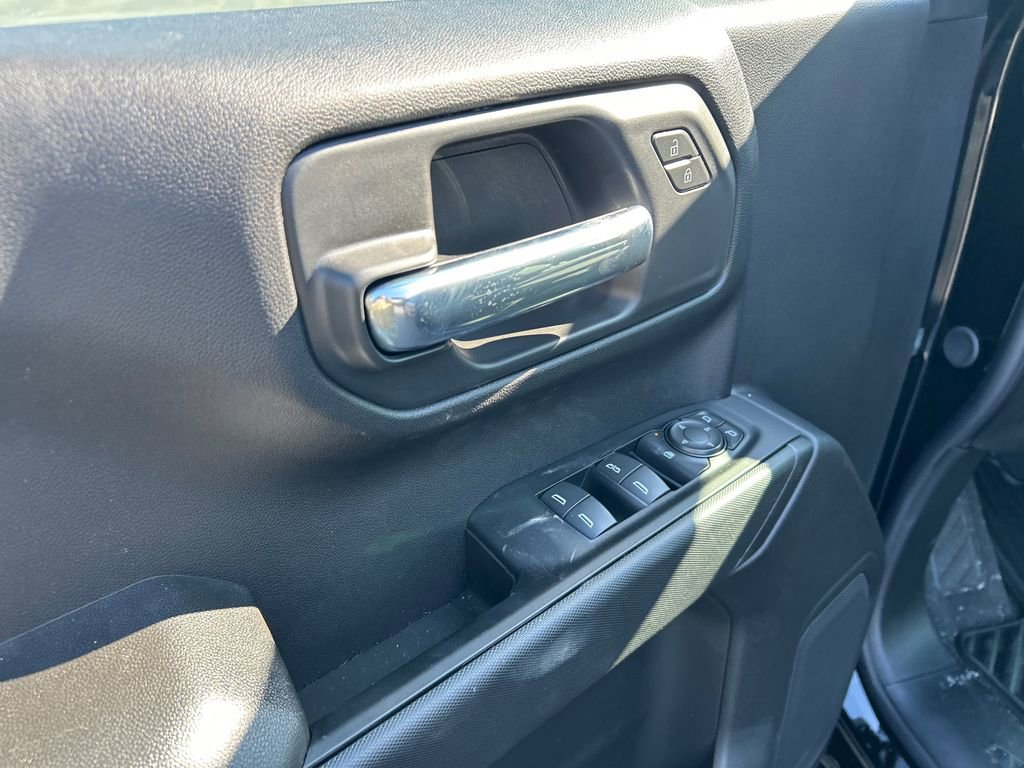 New 2026 GMC Sierra 1500 Pro w/ Graphite Edition image 16