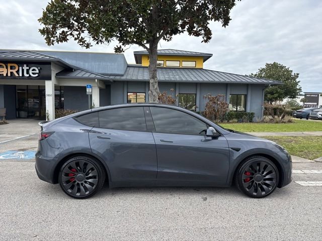 Used 2023 Tesla Model Y Performance image 8
