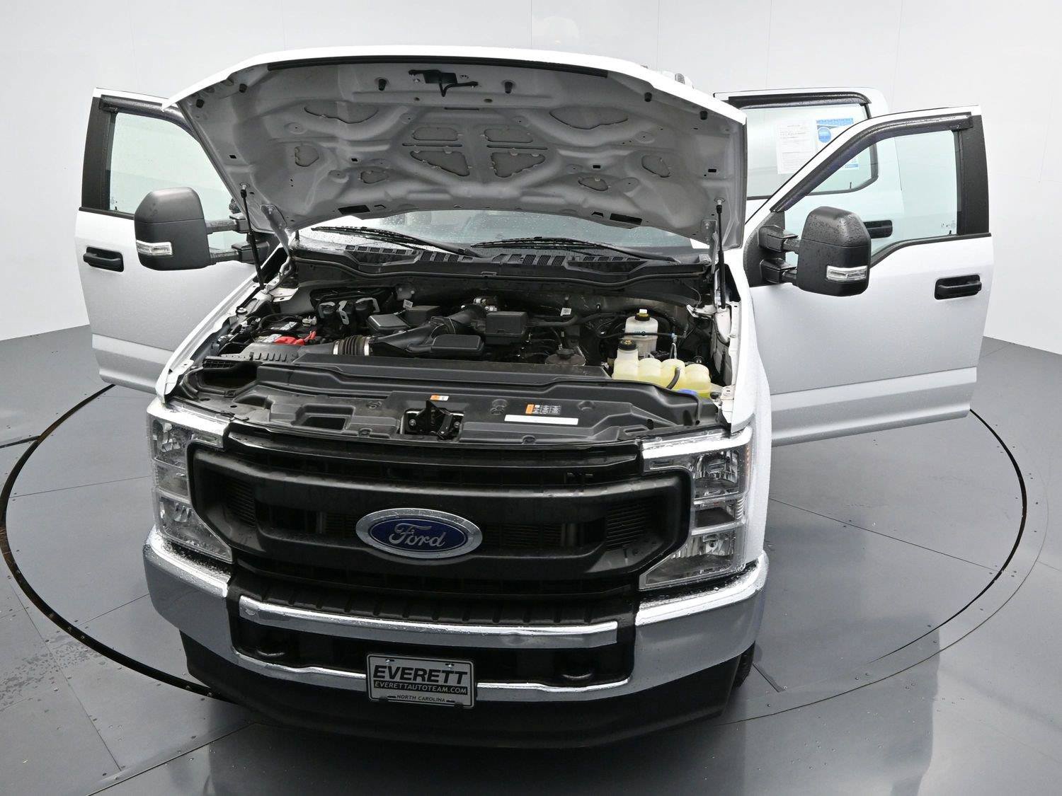 Used 2022 Ford F250 XL w/ Power Equipment Group AWD/4WD image 42