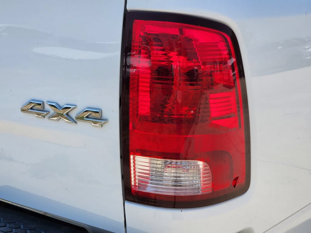 Used 2018 RAM 2500 Tradesman w/ Chrome Appearance Group AWD/4WD image 13