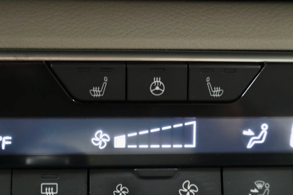 Certified 2024 Nissan Altima 2.5 SL AWD/4WD image 4