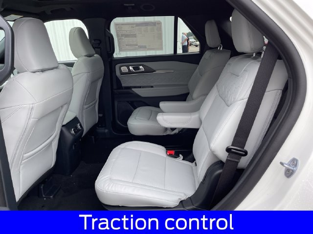 New 2027 Ford Explorer Platinum w/ 3.0L Ultimate Package AWD/4WD image 20