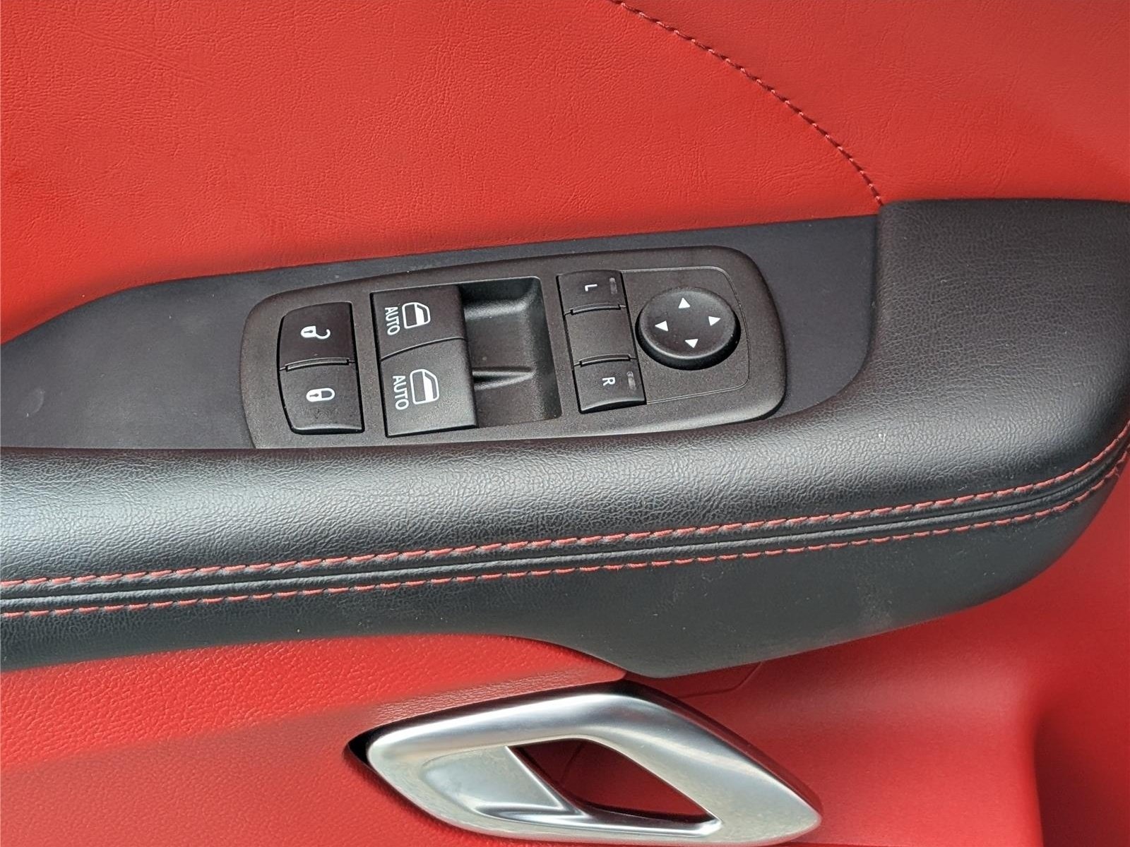Used 2021 Dodge Challenger R/T Scat Pack RWD image 23