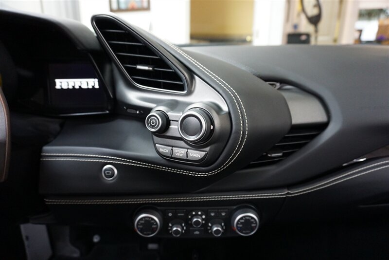 Used 2018 Ferrari 488 Spider RWD image 13