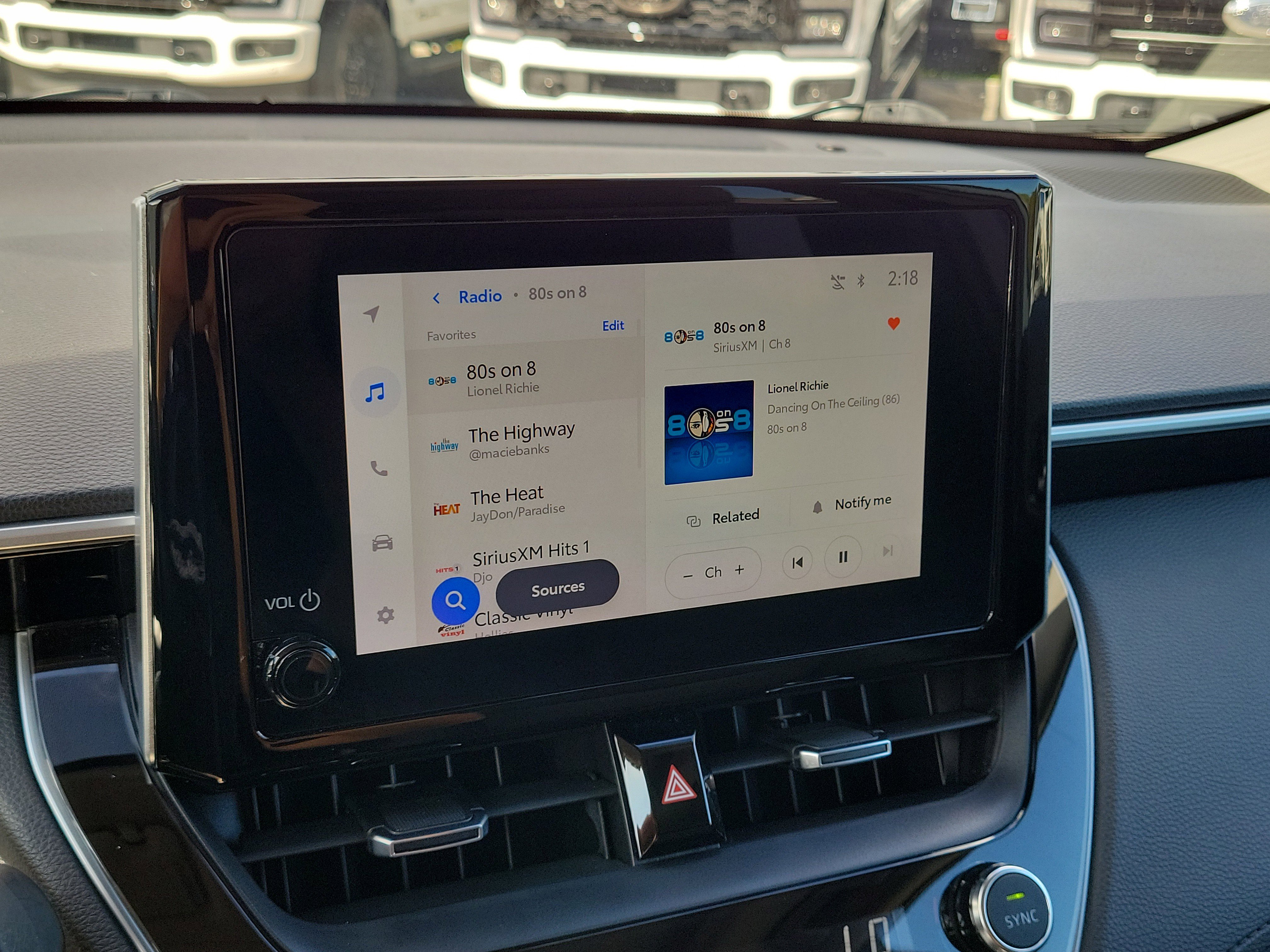 Used 2023 Toyota Corolla Cross XLE image 17