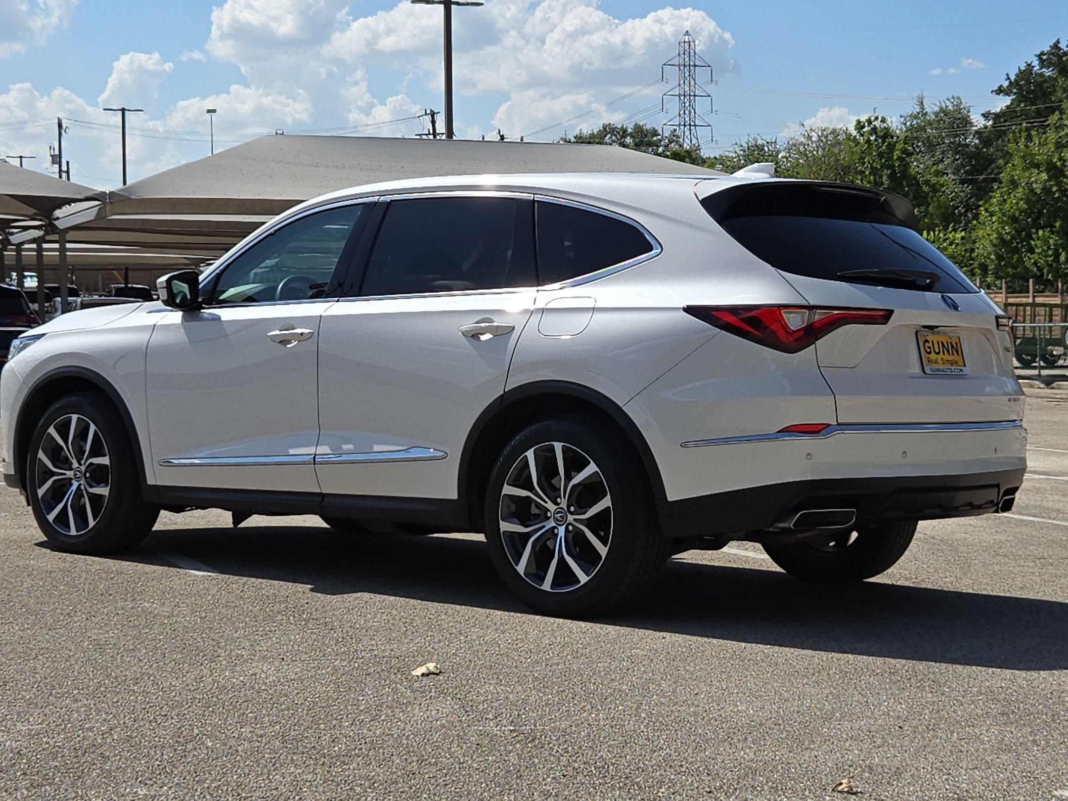 Used 2024 Acura MDX w/ Technology Package AWD/4WD image 5