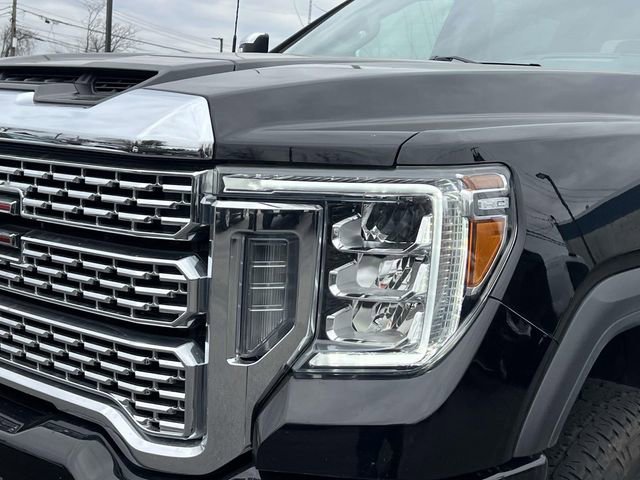 Used 2023 GMC Sierra 3500 Denali w/ Technology Package image 9