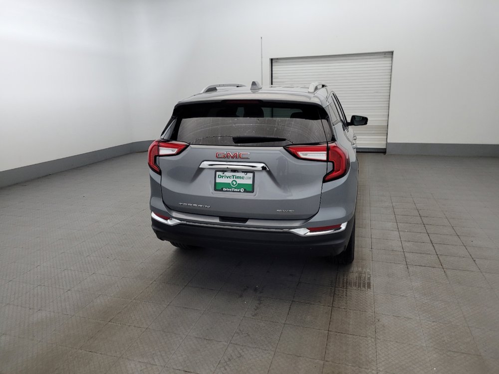 Used 2023 GMC Terrain SLT AWD/4WD image 7