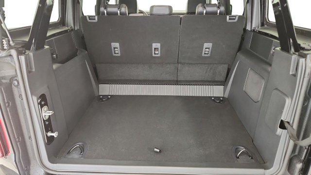 Used 2025 Ford Bronco Outer Banks AWD/4WD image 20