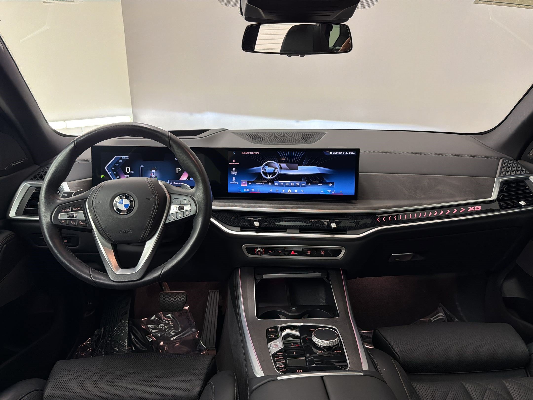 Certified 2024 BMW X5 xDrive40i w/ Premium Package AWD/4WD image 16
