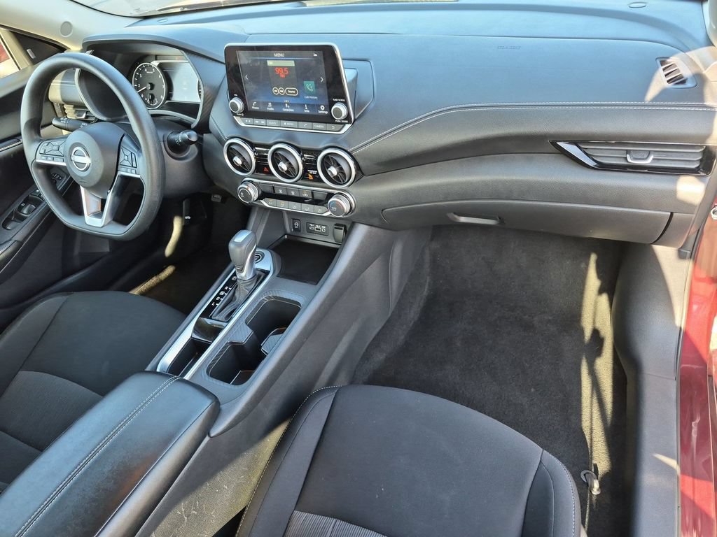 Used 2025 Nissan Sentra SV FWD image 27