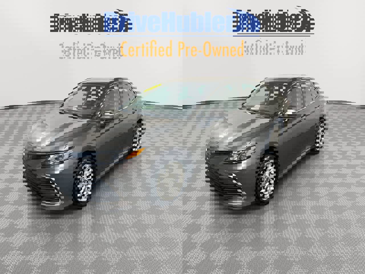 Used 2023 Toyota Camry LE image 4