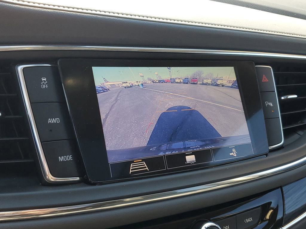 Used 2021 Buick Enclave Essence w/ Sport Touring Edition image 26